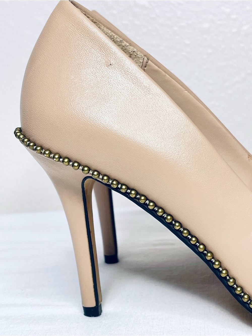 Coach Women’s Waverly Beachchain Pumps in Neutral Beige - Picture 6 of 14